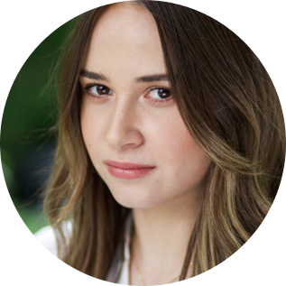 adw. Karolina Kucharska