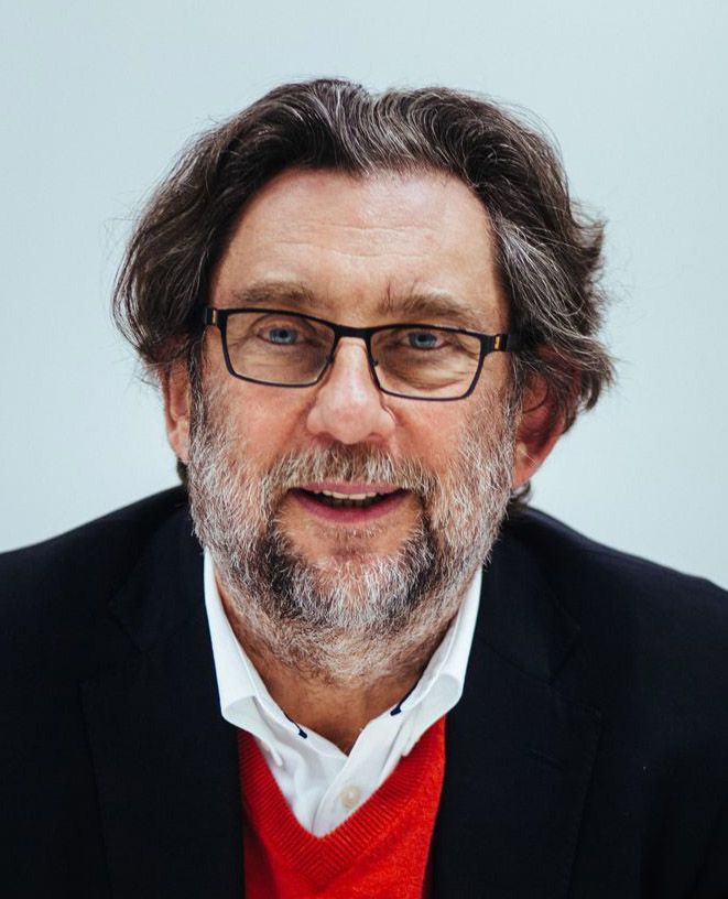 Piotr Voelkel,