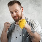 Grzegorz Miecznikowski